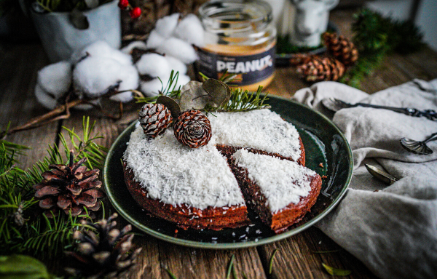 Fitnes recept: Okusna čokoladna torta z beljakovinami in kokosom